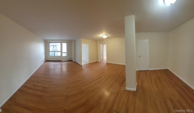 98-20 62nd Dr in Queens, NY - Building Photo - Building Photo