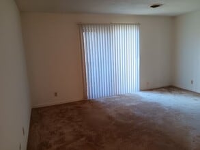 32 Woodglen Apartment, Unit B 17 in Arnold, MO - Building Photo - Building Photo