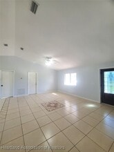 401 Lemans Dr in Sebring, FL - Building Photo - Building Photo