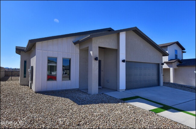 552 Logwood Ave in Canutillo, TX - Building Photo - Building Photo