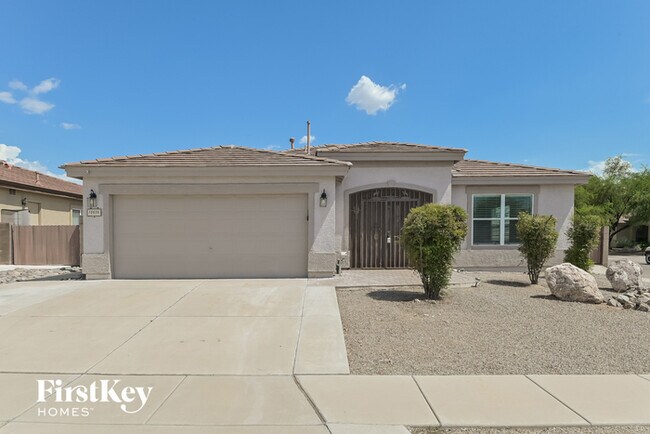 property at 13636 E Shadow Pines Ln