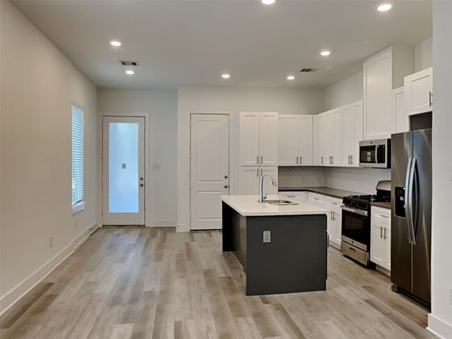 property at 221 Oriole St