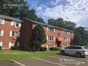 40-44 Briarwood Ln in Branford, CT - Building Photo - Building Photo