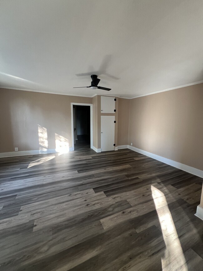 205 S Walters St in Robinson, IL - Building Photo - Building Photo