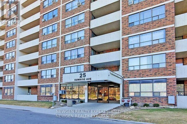 25 Sunrise Ave in Toronto, ON - Building Photo - Building Photo