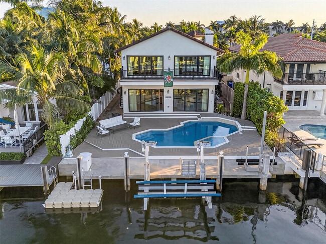 property at 1505 SE 11th St