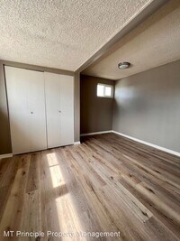 2622 Harvard Ave - 8