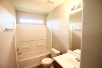 13003 Kingston Point Ln photo'