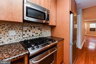 2012 Carpenter St in Philadelphia, PA - Foto de edificio - Building Photo