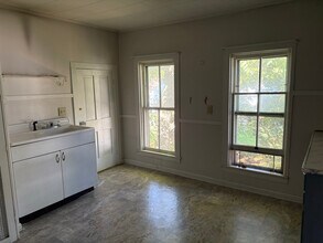 35 Center St in Ballston Spa, NY - Building Photo - Building Photo