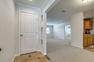 1803 La Sombra Dr in San Antonio, TX - Building Photo - Building Photo