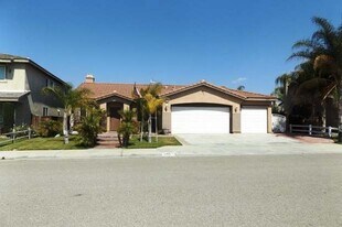 1055 Sundew Way in San Jacinto, CA - Building Photo