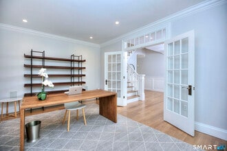 46 Burr Farms Rd in Westport, CT - Building Photo - Building Photo