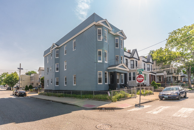 38 Troy St in Jersey City, NJ - Building Photo - Building Photo