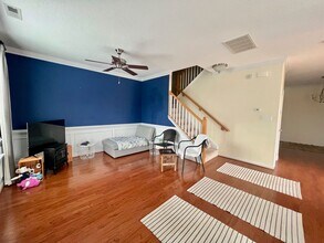 8171 Captains Wy in Norfolk, VA - Building Photo - Building Photo