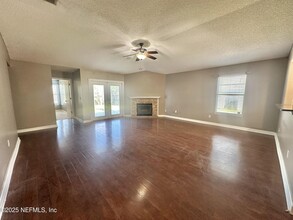 925 Lake Sanford Ct in St. Augustine, FL - Building Photo - Building Photo