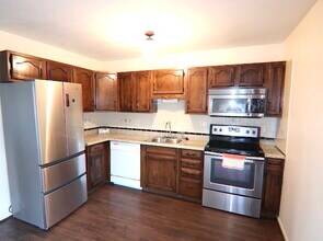 310 Farragut Ave in Rockville, MD - Building Photo - Building Photo