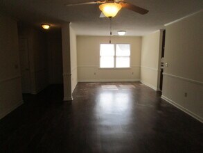 110 Delorme Ct in Sumter, SC - Building Photo - Building Photo