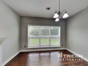 1080 Arbor Grove Rd in Sugar Hill, GA - Building Photo - Building Photo