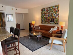 145 Jefferson Ave in Miami Beach, FL - Building Photo - Building Photo