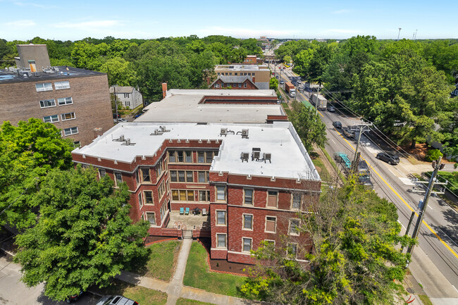 1000 Gates Ave in Norfolk, VA - Building Photo - Building Photo