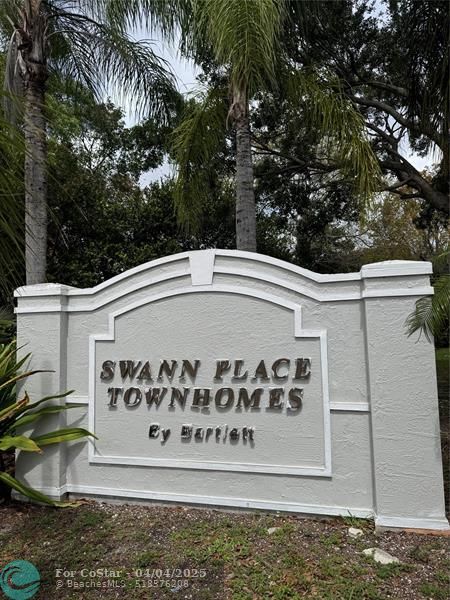 7473 Tam Oshanter Blvd in North Lauderdale, FL - Building Photo