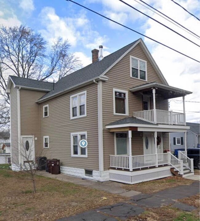36 Fowler St, Unit 1st Floor in Westfield, MA - Building Photo - Building Photo