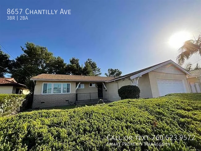 8657 Chantilly Ave in San Diego, CA - Building Photo - Building Photo