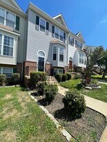 15241 Barnabas Trail in Woodbridge, VA - Building Photo