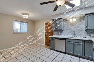944 N Catalina Ave in Tucson, AZ - Building Photo - Building Photo