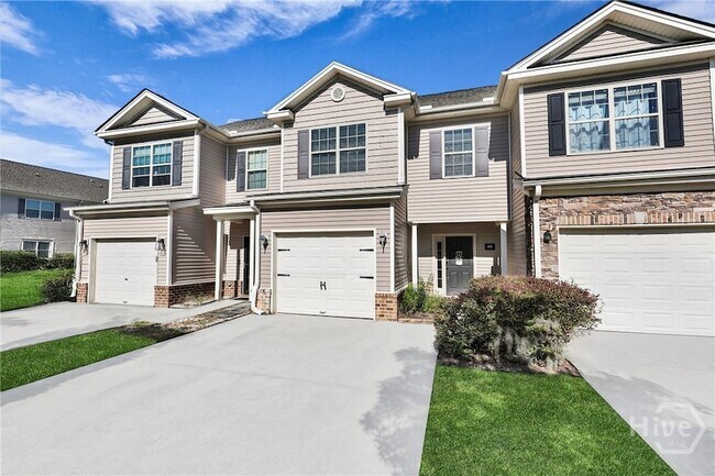 975 Canyon Oak Loop in Richmond Hill, GA - Foto de edificio - Building Photo