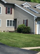 470 Meadow Ln in Danville, PA - Building Photo - Building Photo