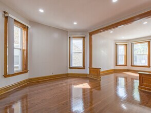 2624 W Walton St in Chicago, IL - Building Photo - Building Photo