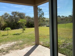 863 Carlyle Ave in Palm Bay, FL - Building Photo - Building Photo