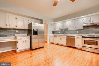 414 Five Farms Ln in Timonium, MD - Building Photo - Building Photo