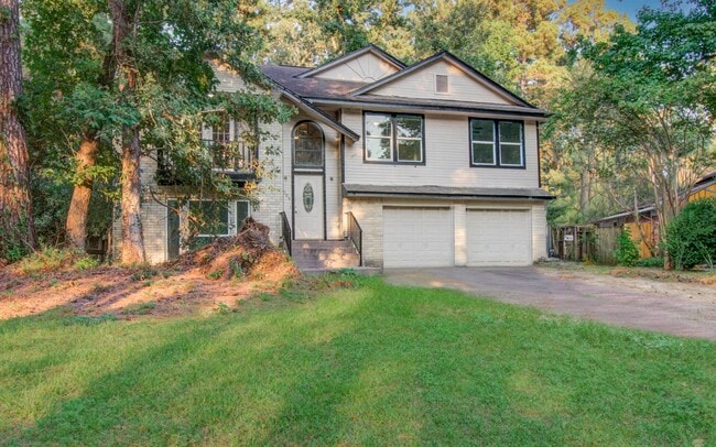 property at 5006 Village Springs Dr