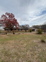 1201 Scotland Ave in Azle, TX - Building Photo