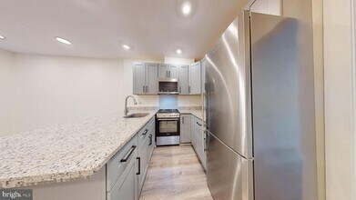 1821 T St NW in Washington, DC - Building Photo - Building Photo