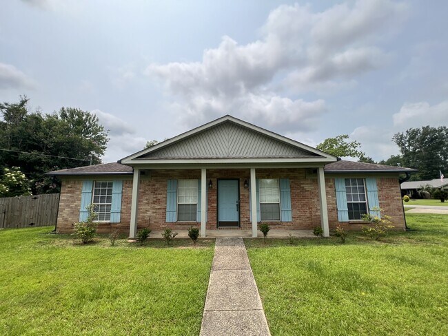 18874 Mahan Loop in Robertsdale, AL - Building Photo - Building Photo