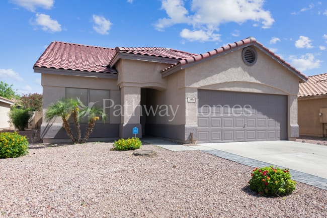 13856 W Ironwood St in Surprise, AZ - Foto de edificio - Building Photo
