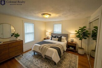 47 Chapman St in Watertown, MA - Foto de edificio - Building Photo