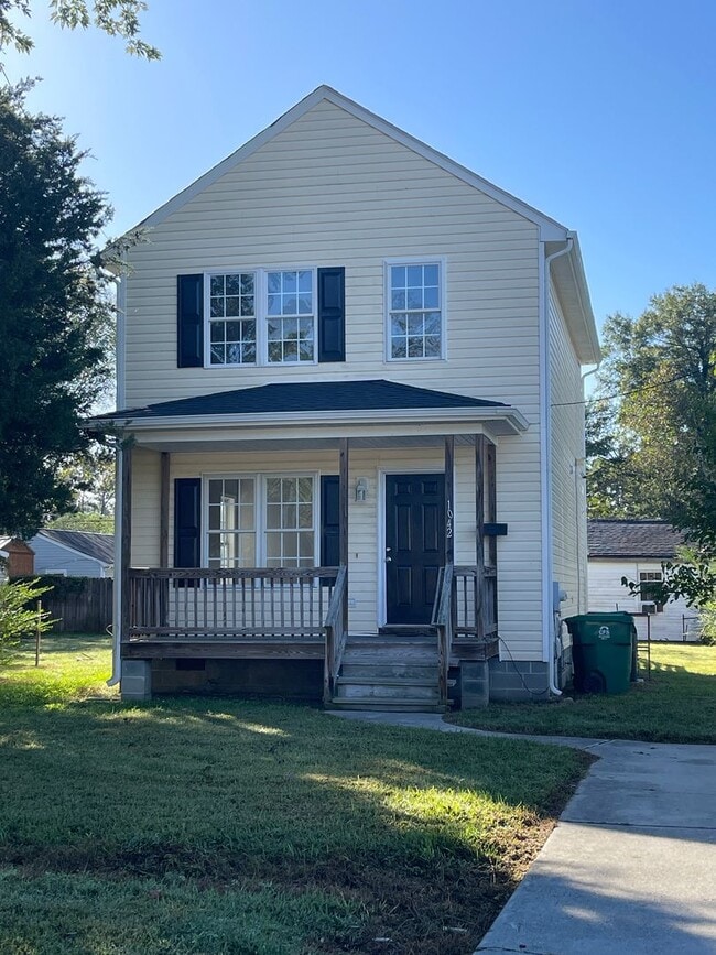 property at 1042 Amelia St