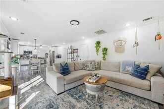 442 Highpoint Crossing in Powder Springs, GA - Building Photo - Building Photo