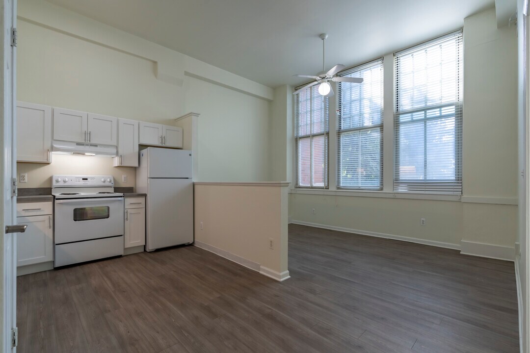 Cross Street Village in Ypsilanti, MI - Building Photo