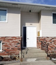 1042 S York Rd in Bensenville, IL - Foto de edificio - Building Photo