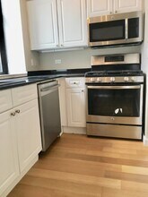 1 Broadway-Unit -2916 in New York, NY - Building Photo - Building Photo