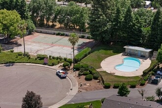 Rosewood Apartments in Chico, CA - Building Photo - Building Photo