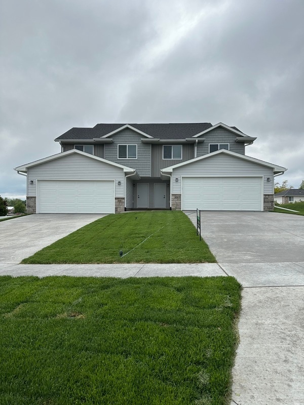 property at 840 Dry Run Creek Ct