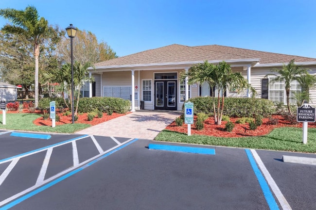 4900 Cypress Gardens Rd-Unit -6 in Winter Haven, FL - Building Photo - Building Photo