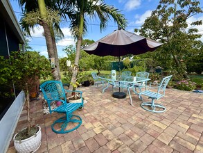 1401 61st Ave N in St. Petersburg, FL - Building Photo - Building Photo
